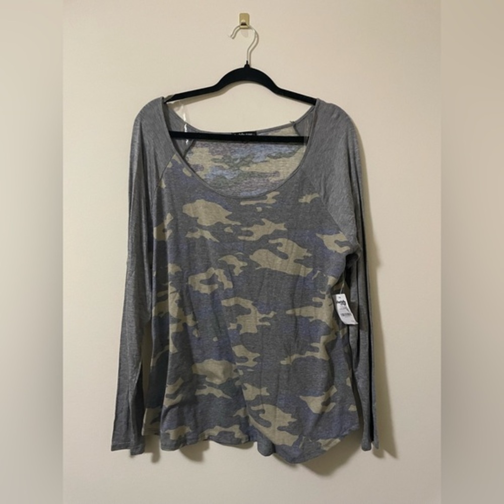 NWT Charlotte Russe Camo Baseball‎ T-Shirt - 1X